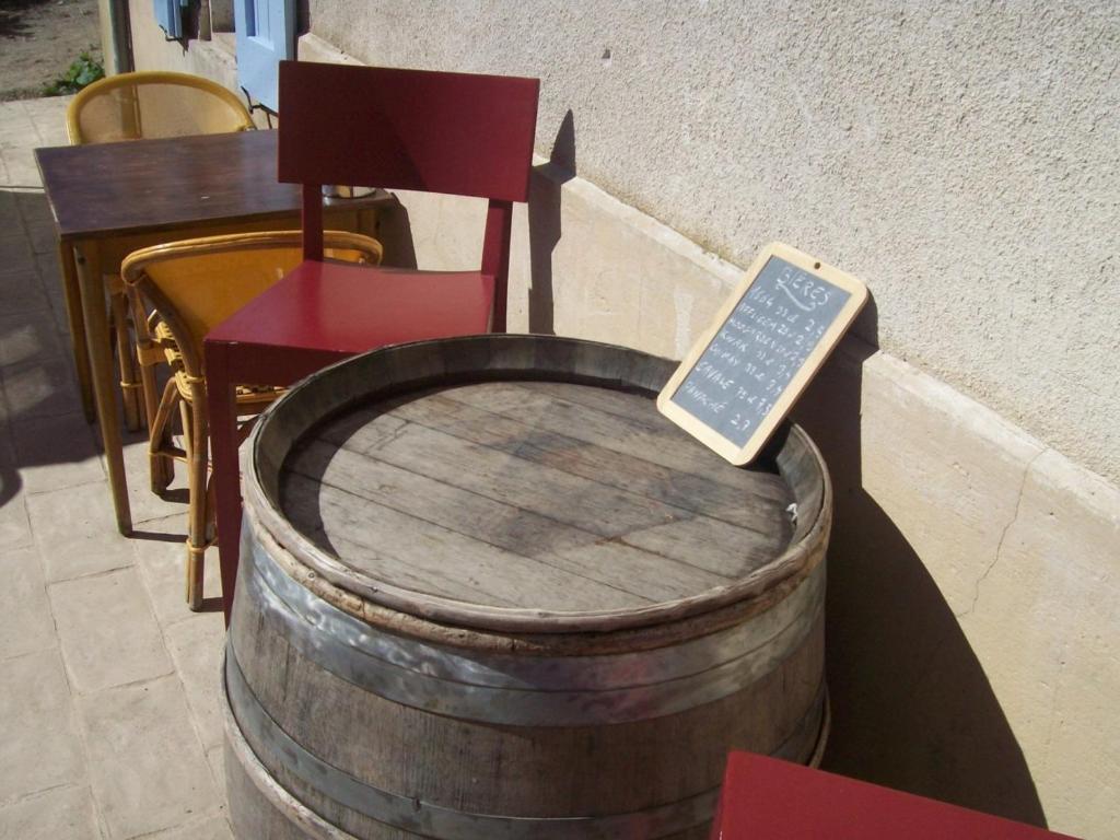 Le Vin de l'Eté Bed and Breakfast Ponet-et-Saint-Auban Esterno foto